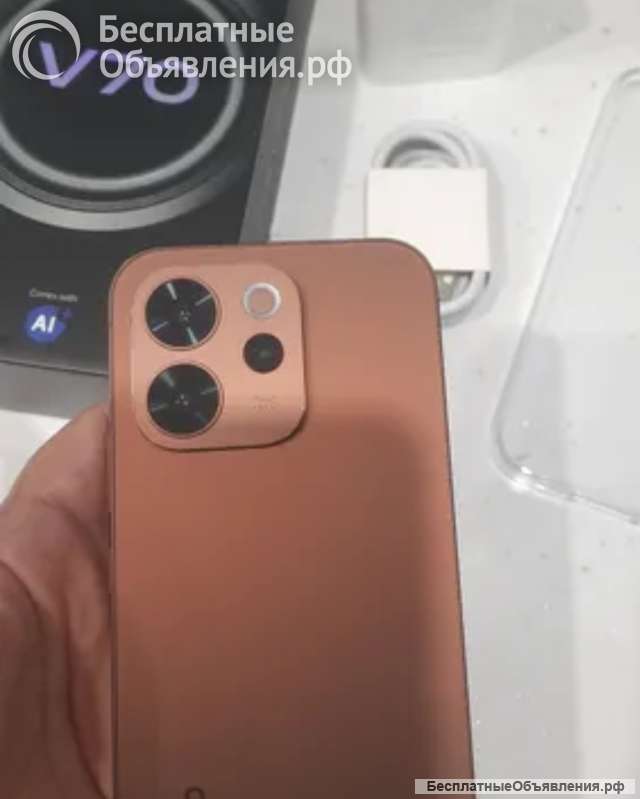 Vivo V70 12/256Gb 5g