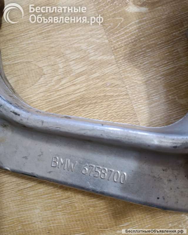 Крюк фаркопа 6758700 BMW