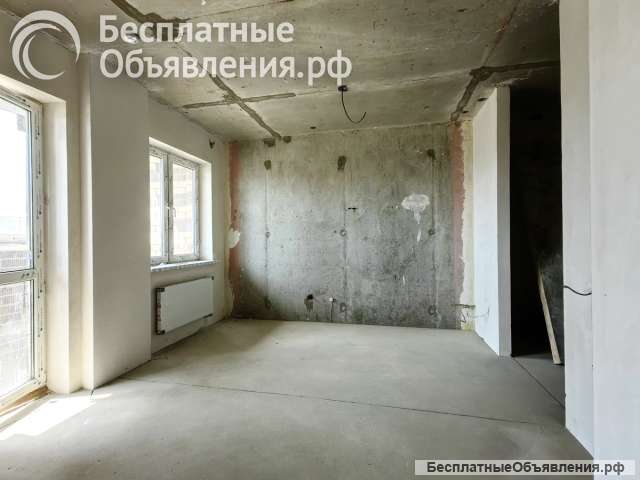 Просторная студия в новом кирпичном доме