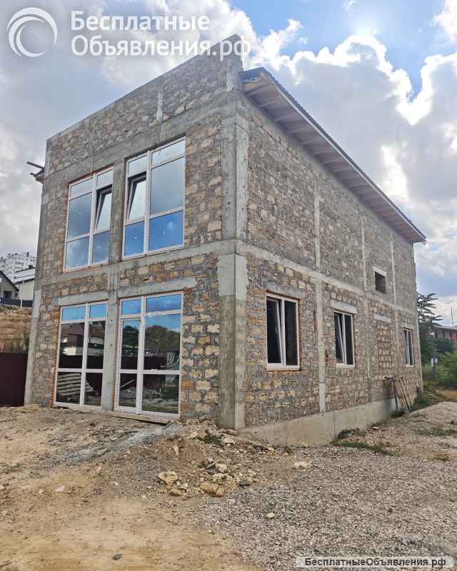 Новый дом 167 кв.м в частном секторе в черте города