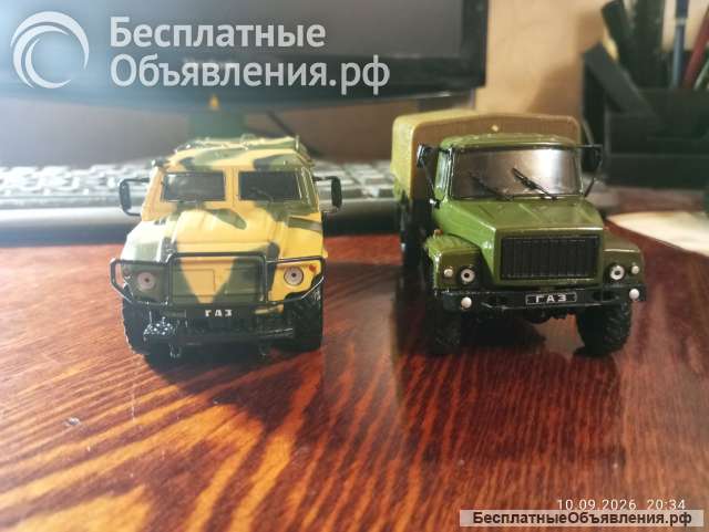 Модели ГАЗ 3308 " Садко " и ГАЗ 2203 "Тигр "