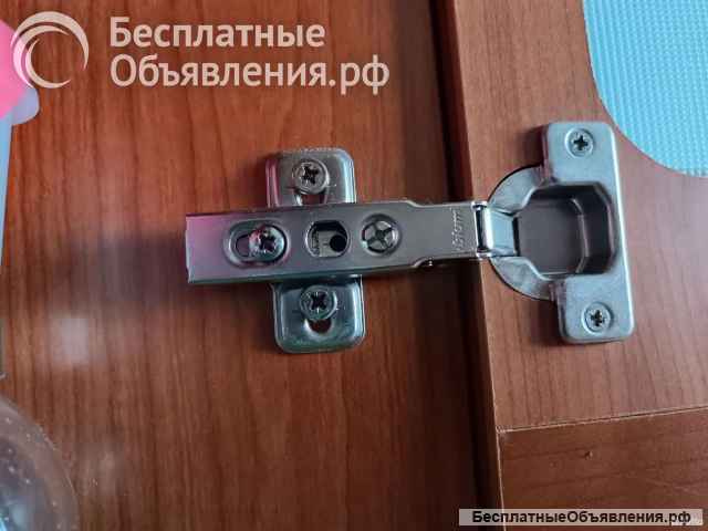 Верхние кухонные ящики Италия