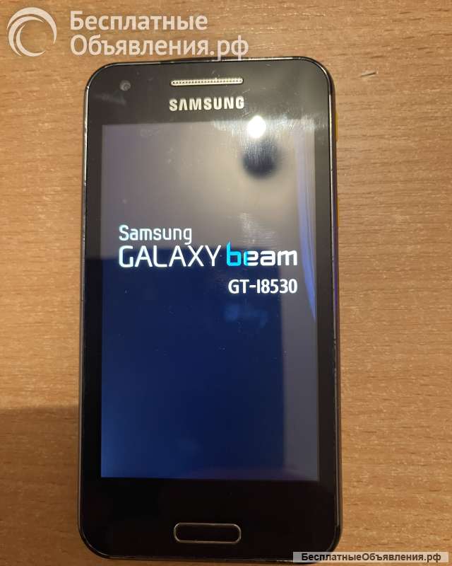 Телефон Samsung Galaxy Beam GT-18530