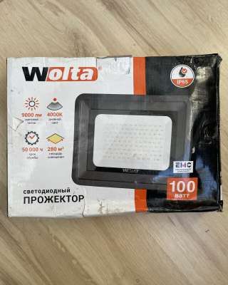Светодиодный прожектор Wolta