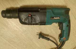 Перфоратор Makita HR2450