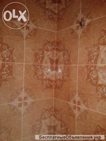 Кладу плитку