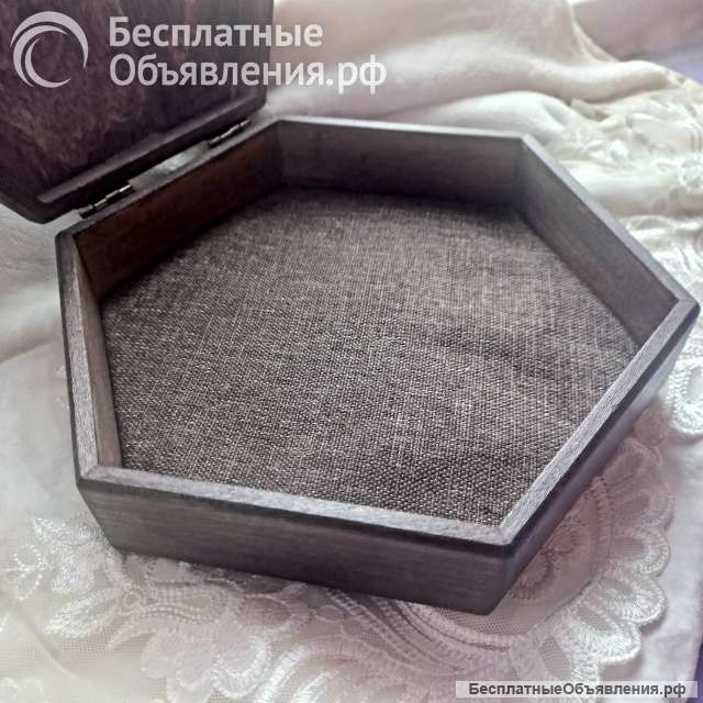 Шкатулка с росписью