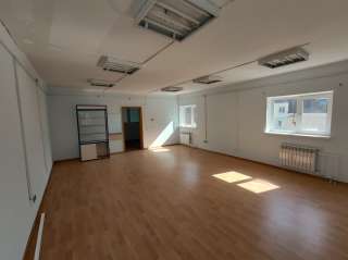 Аренда офиса 25 м² на 1-й линии Московского ш