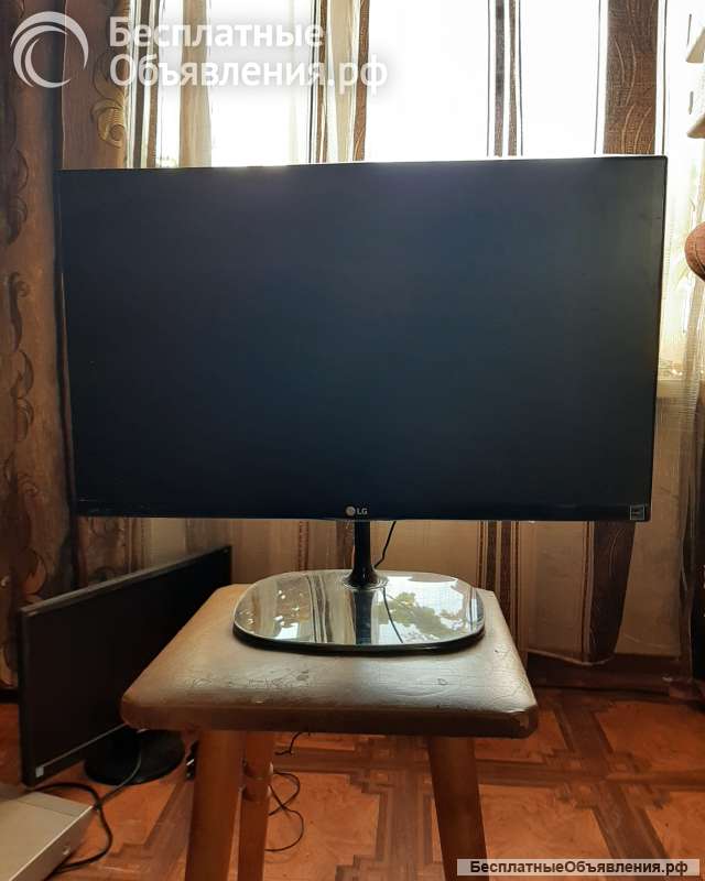 Монитор LG 23 MP 67 HQ-P