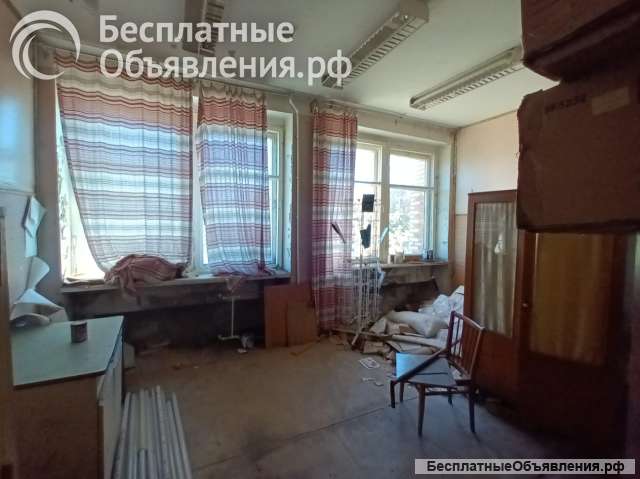 8 нежилых помещений разной площади (138.4 м²)