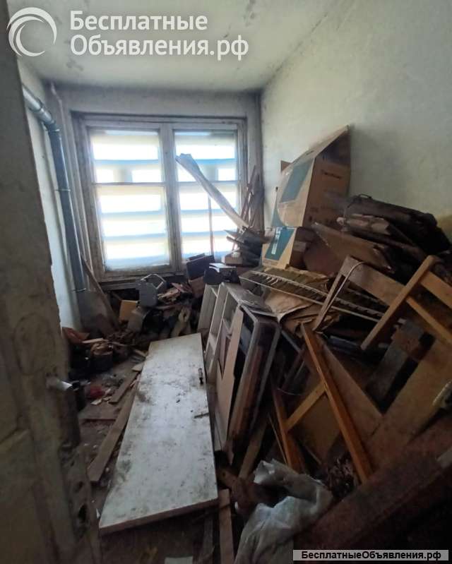8 нежилых помещений разной площади (138.4 м²)