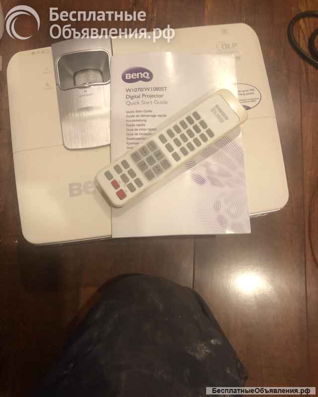 Кинопроэктор benq w1070