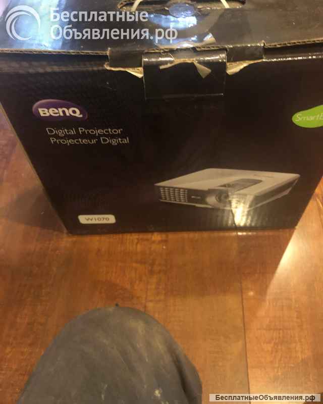 Кинопроэктор benq w1070