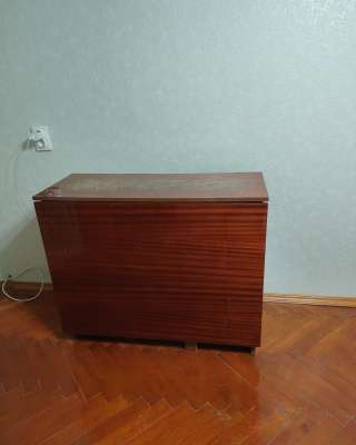Стол- книжка