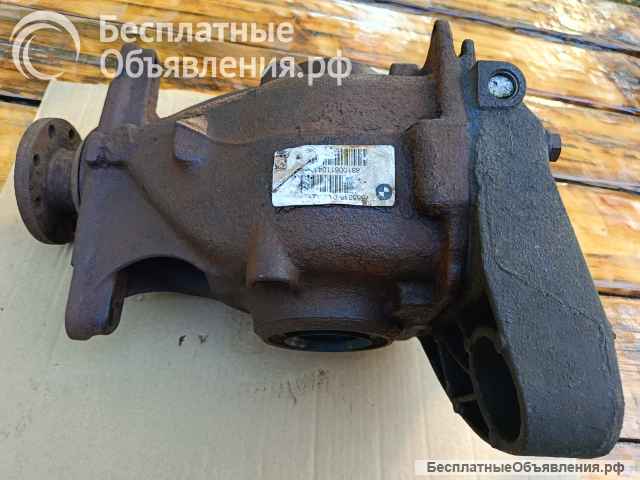 Редуктор заднего моста БМВ е87