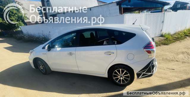 Toyota Prius Alpha 19 г/в