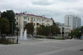 2-х ком. квартиру (Сталинка) пл. 48.4 кв.м, 34, Пятигорск, ул. Крайнего 45