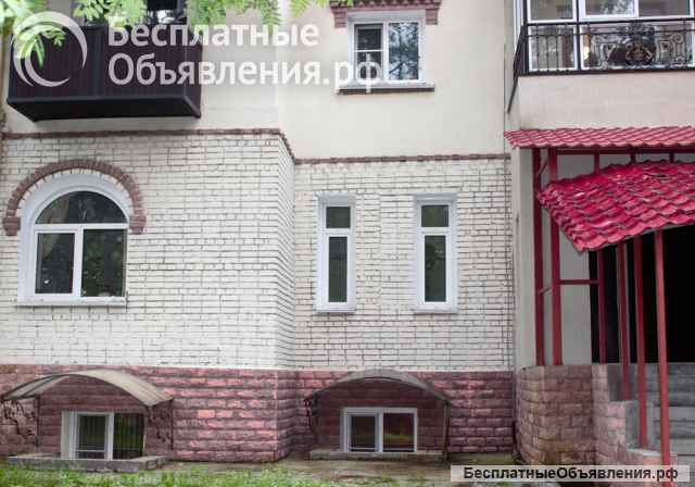 4-к. квартира, 145,6 м², 1/3 эт.