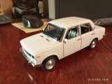 Модель-игрушку ВАЗ 2106 масштаб 1/24
