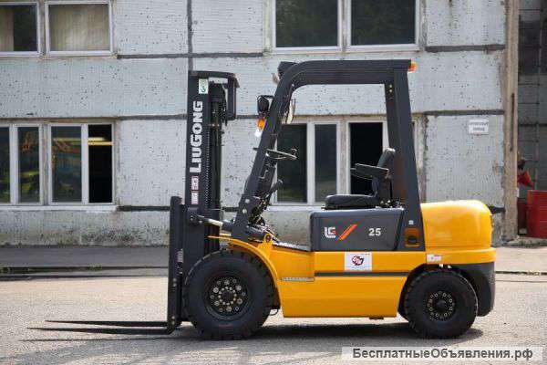 Погрузчик вилочный Yanmar liugong cpcd25