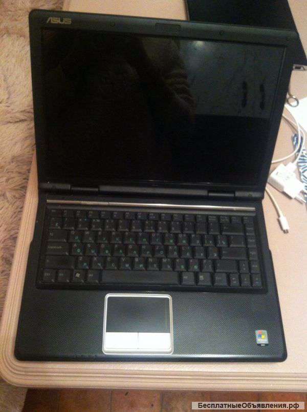 Ноутбук ASUS