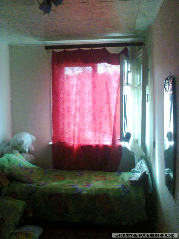 Комната в трёхкомнатной квартире