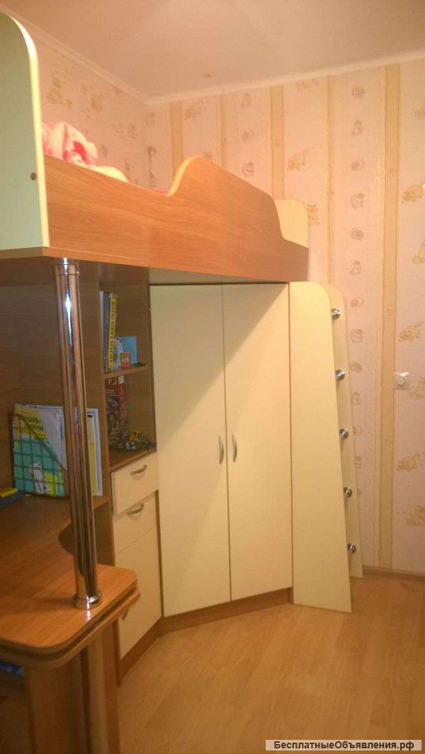 Детскую стенку теремок