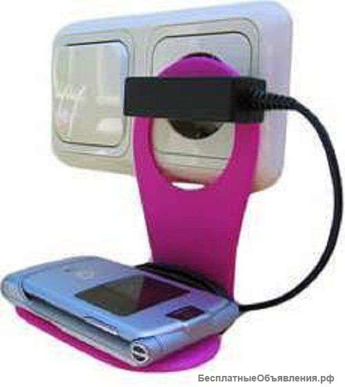 Подвеска телефона на розетке