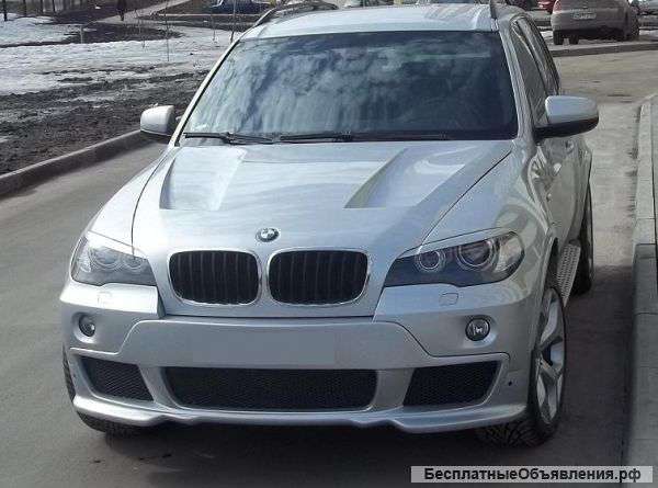 Передний бампер HS для БМВ X5 серии в кузове Е70