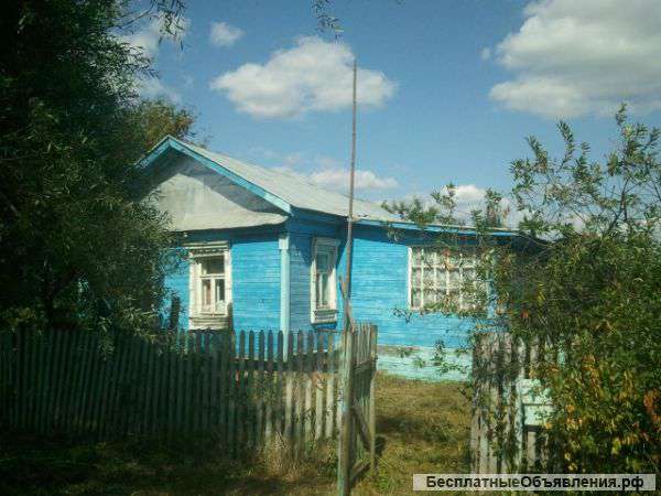 Дом с земельным участком