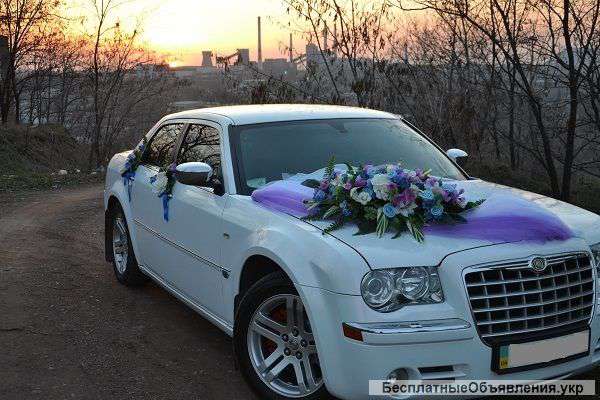 Свадебный кортеж Chrysler 300C, Volkswagen LT