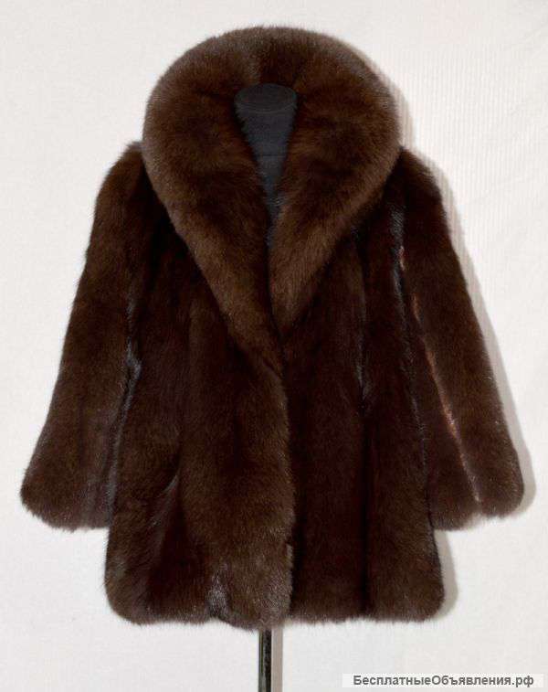 Прекрасная шуба из песца, б/у в состоянии новой вещи