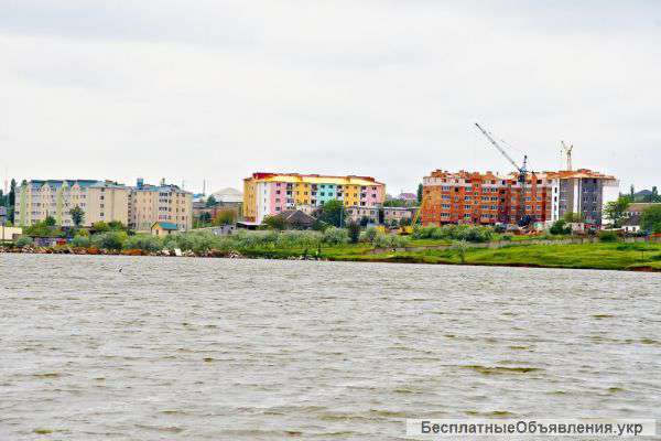 Квартиру на берегу озера