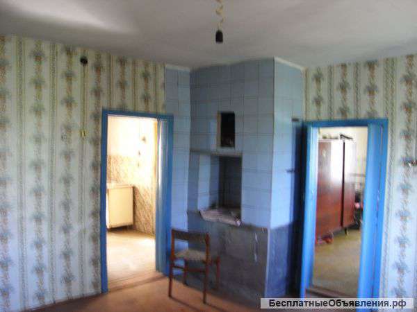 Дом с земельным участком