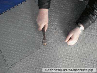 Модульная плитка ПВХ УНИПОЛ сборное напольное покрытие для цеха предприятия