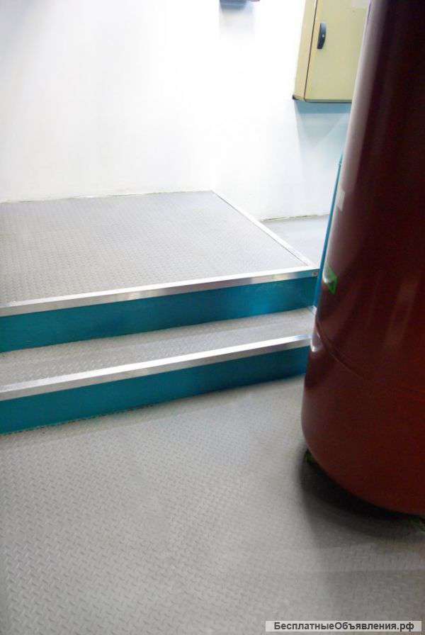 Модульная плитка ПВХ УНИПОЛ сборное напольное покрытие для цеха предприятия