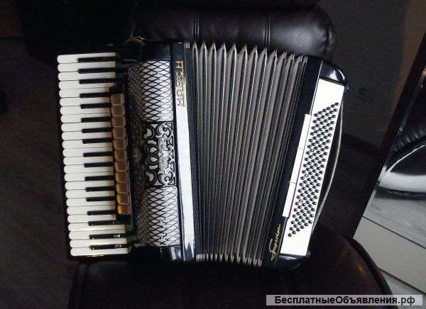 Концертный аккордеон Horch Superior