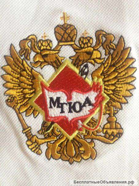 Одежда и в стиле casual и атрибутика с символикой