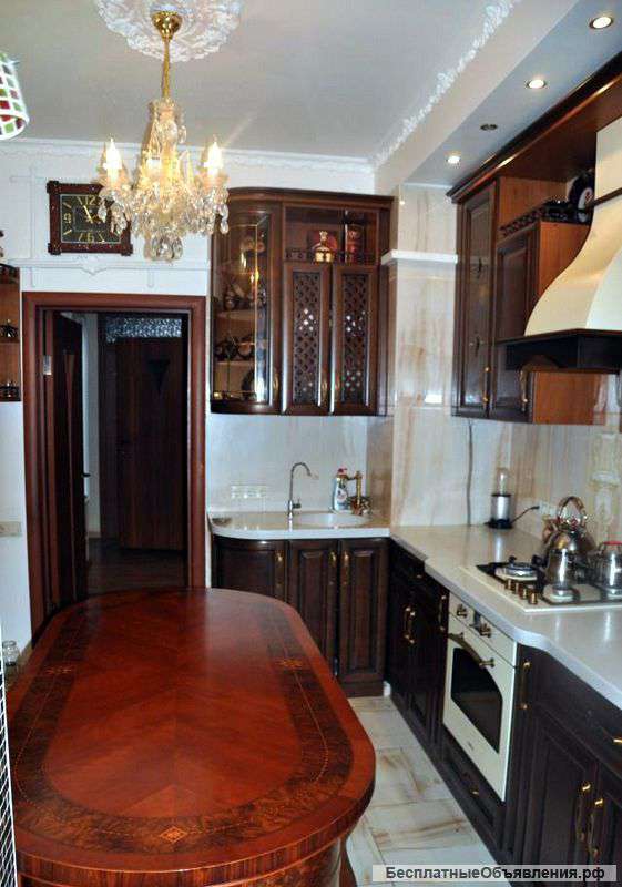 3 к.кв. пр. Ворошиловский 4/6кирп. 86м. евроремонт