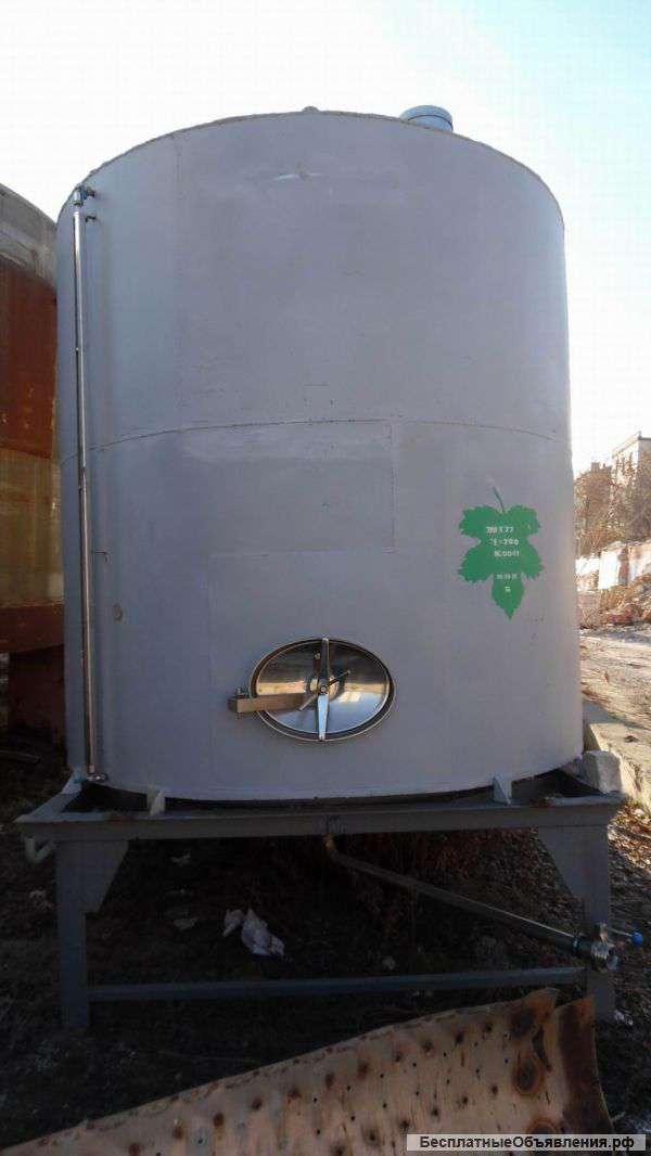 Емкости нержавеющие, объем 7куб.м.