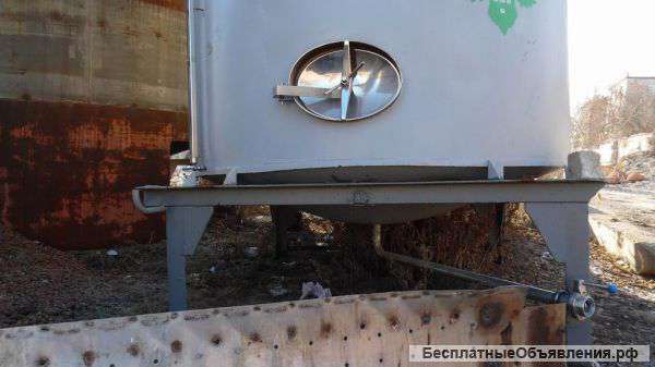 Емкости нержавеющие, объем 7куб.м.