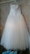 Свадебное платье,фату,три кольца на платье