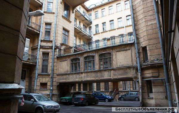 Комната, м. Чернышевская, 2 мин.пешком, центр, 15м2, длительно и на сутки.