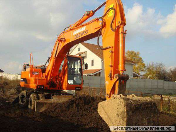 Услуги экскаватора, самосвалов, грейдера и бобкета
