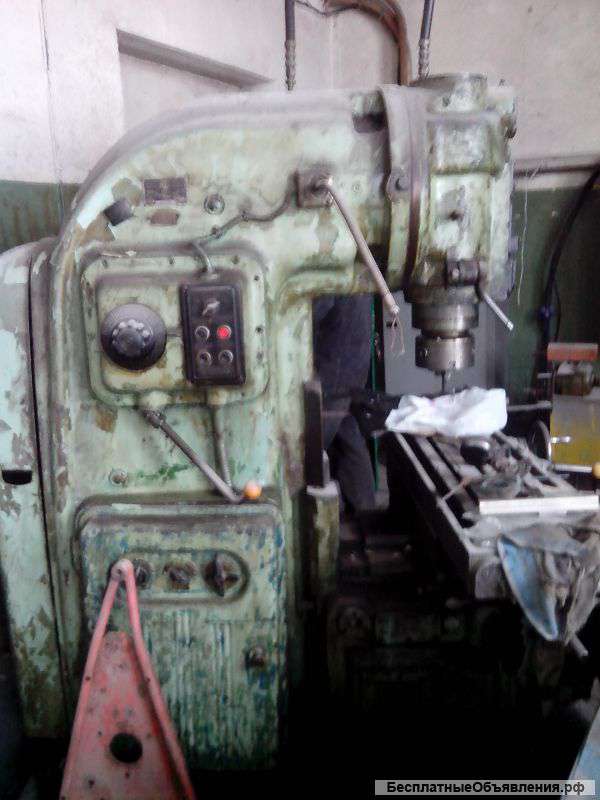 Фрезерный станок