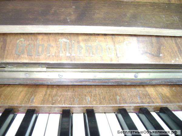 Пианино"Gebr.Niendorf" в отличном состоянии