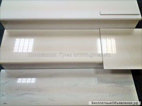 Ступени монолитные полированные Venatto Blanco perla 120х32см