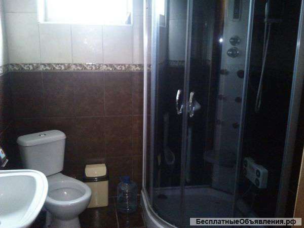 Симферополь, Каменка 5 остановка. Жилой дом 100 м. кв. на участке 3 сотки. Магазин рядом. Все каммун