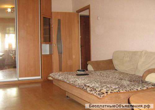 Сдам 1 комн. кв по часам и посуточно менделеева 5/1