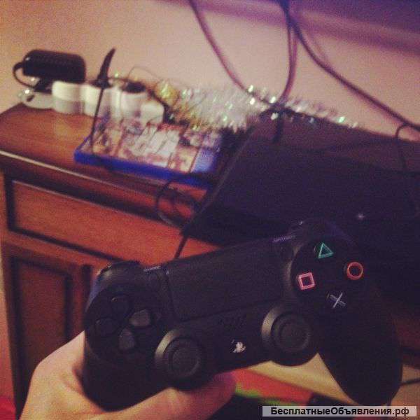 Sony PlayStation 4